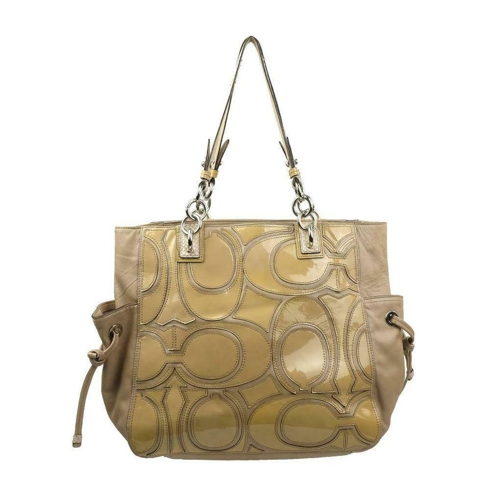 COACH Shoulder Bag Tote Purse Handbag Nude Beige Logo Patent Leather Chain Strap